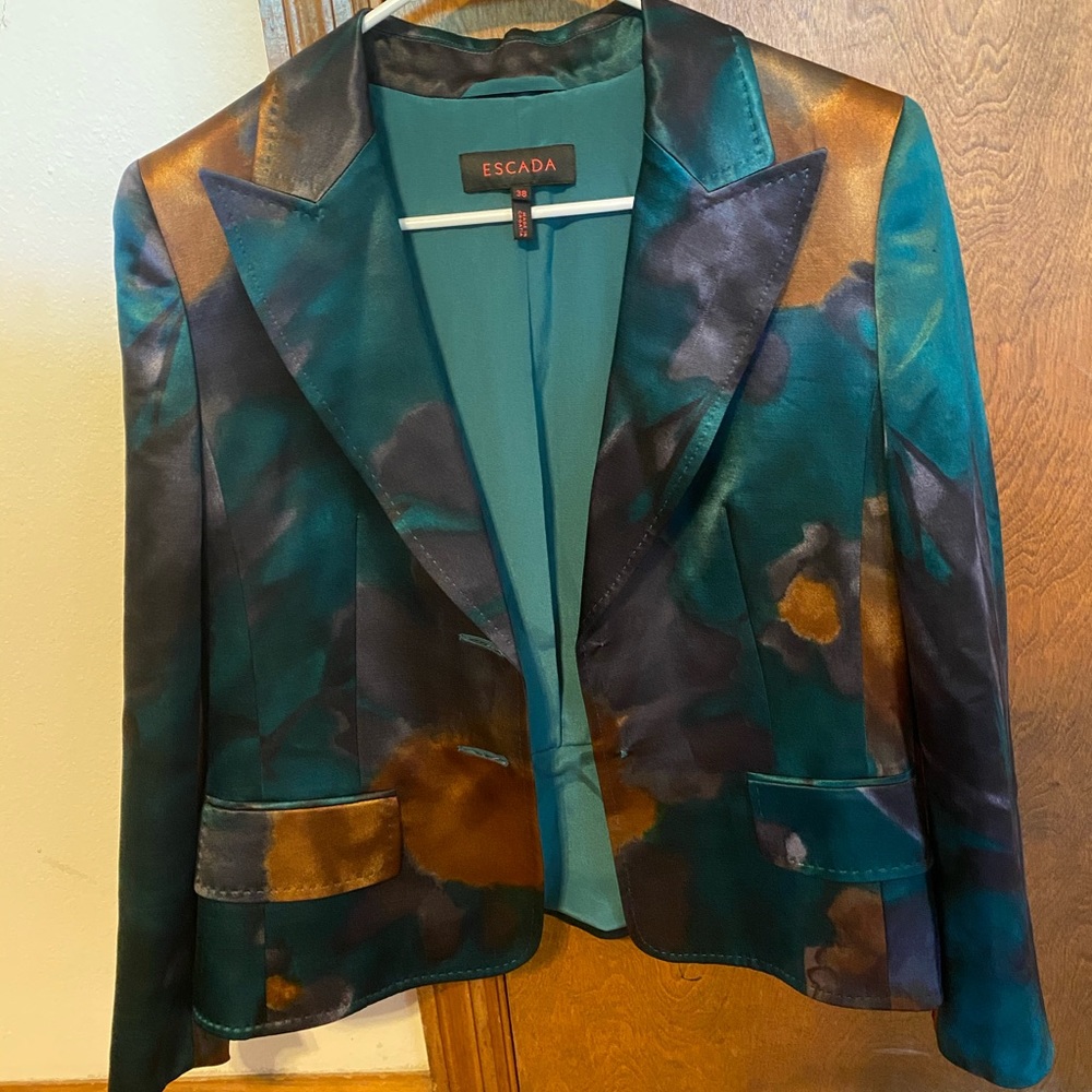 Escada Calico Pattern - image 4